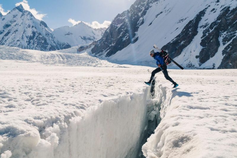 Snowpack on Mount Everest is Over 9x Deeper Than Originally Thought -  SnowBrains