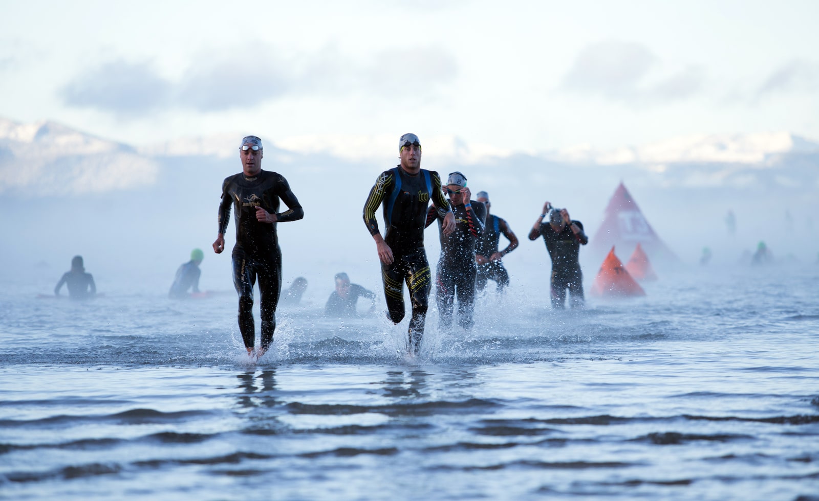 triathlon swim wallpaper