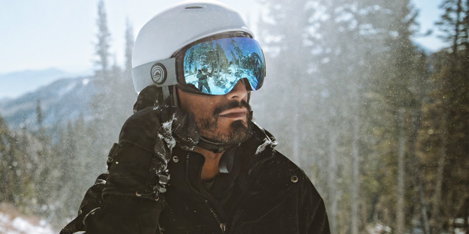 In helmet Speakers, skiing music