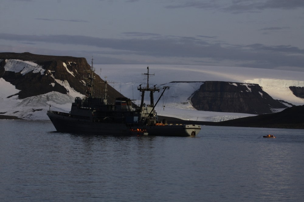 walrus, sinks, Russian navy