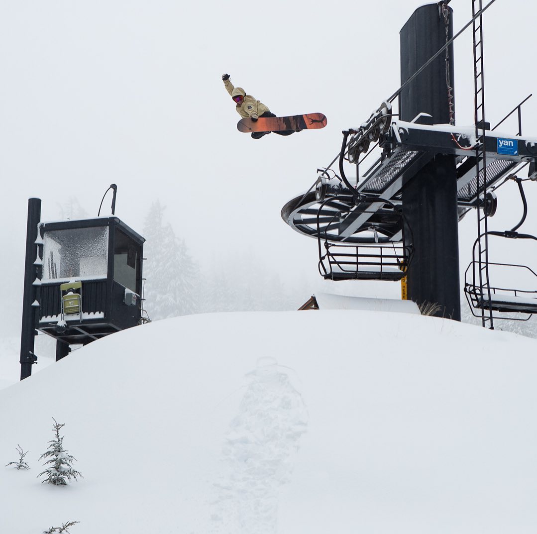 bachelor, Oregon, October, fresh snow