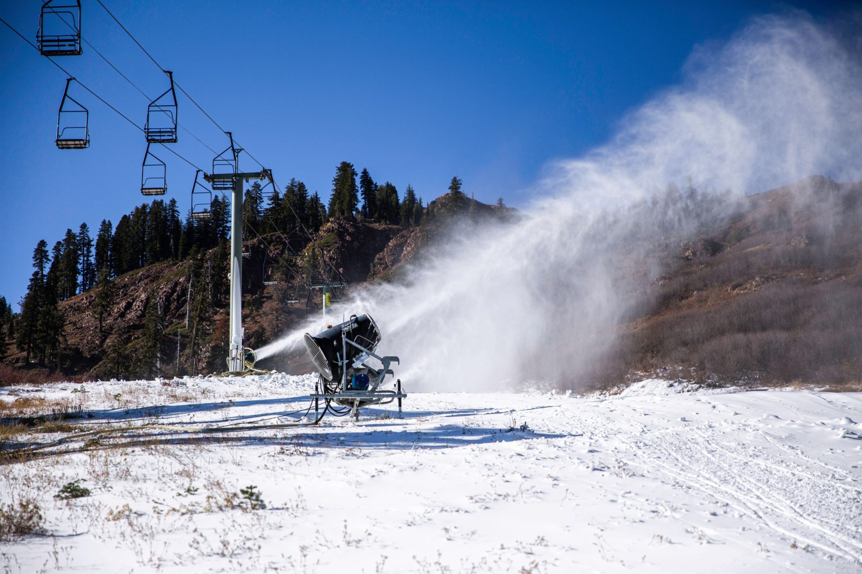 snowmaking, Squaw Valley, alpine meadows, california