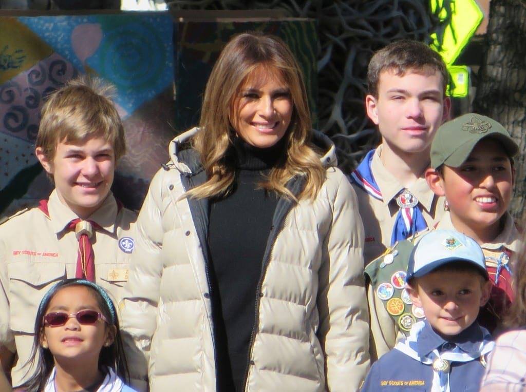 Melania Trump meets boy scouts 