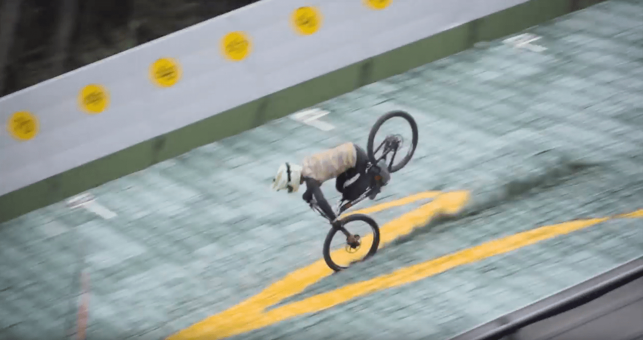 jump, mountain bike, crash, world record attempt,