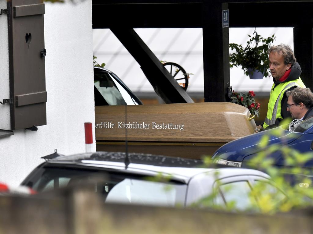 Kitzbühel, Austrian, massacre, shooting, 5 dead