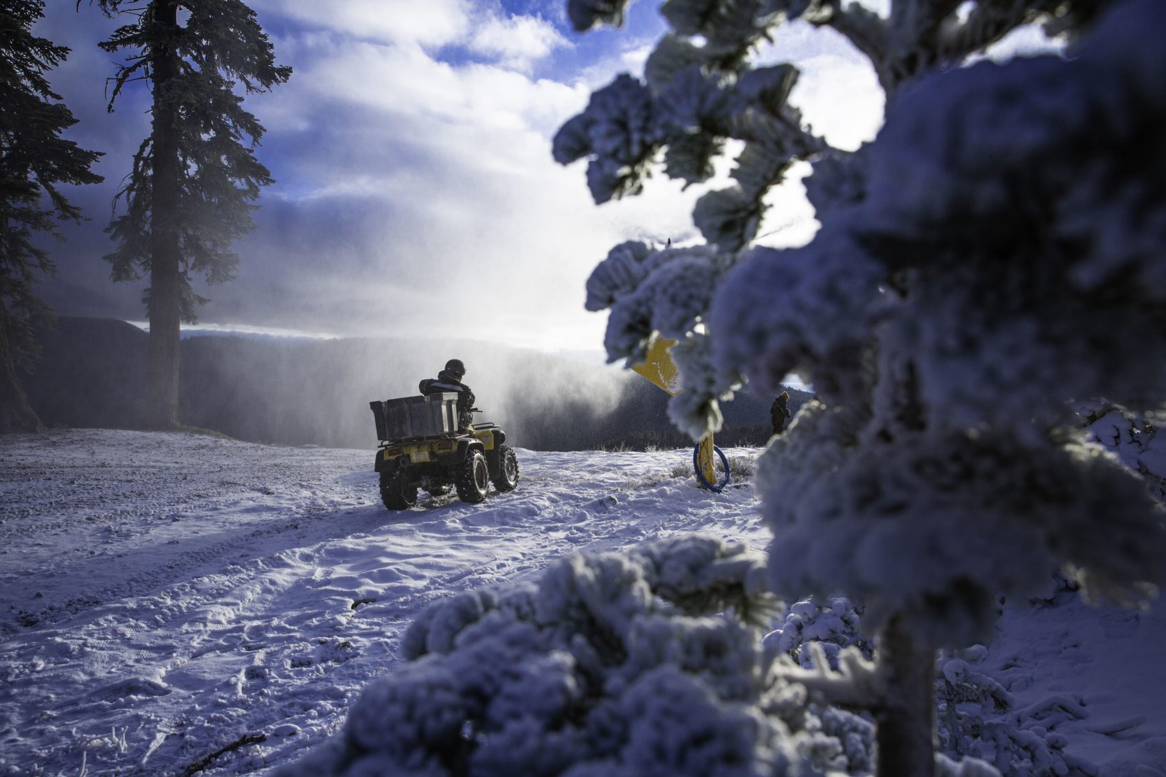 Squaw Valley, red dog, snowmaking, california, tahoe