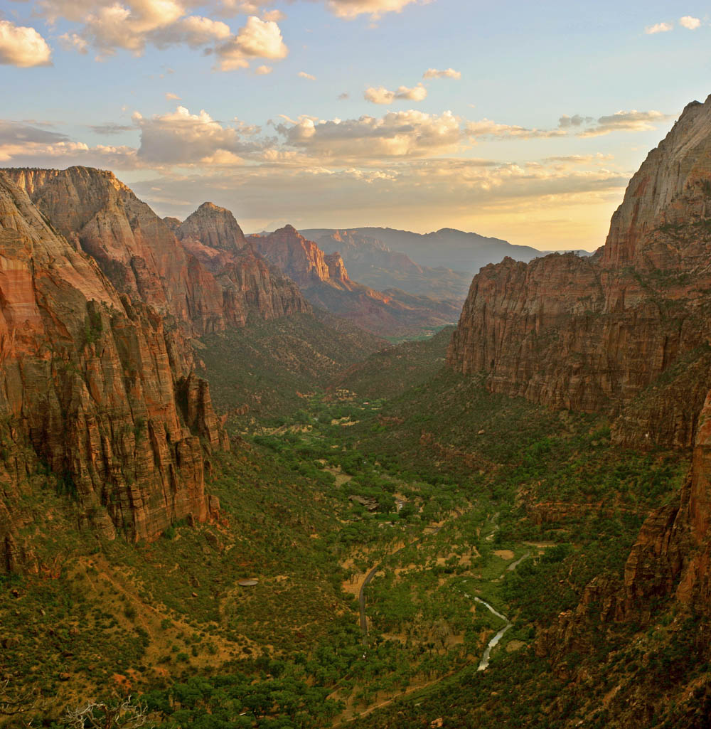Zion Canyon from Angels Landing