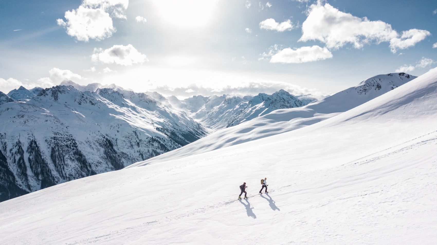 Cum să alegem beţele de ski? – Snowcenter – ski si snowboard