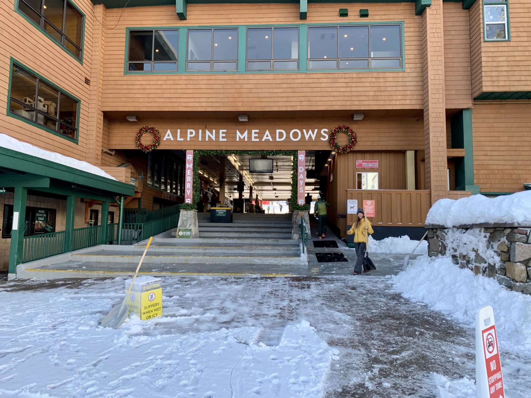 Alpine meadows lodge