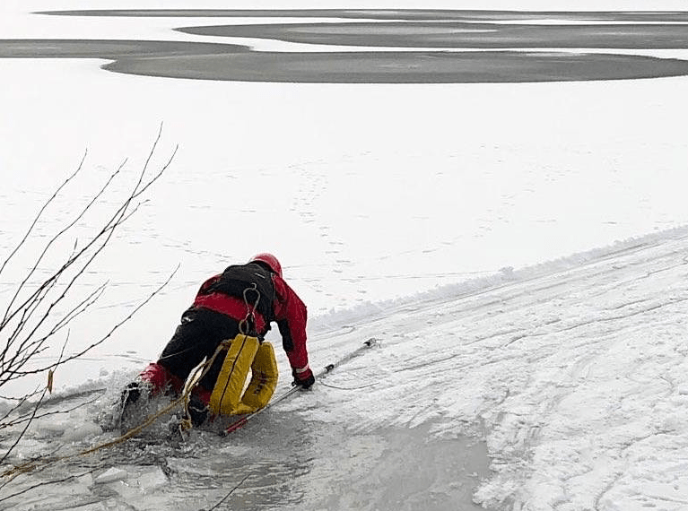 man died, fell through ice, Tahoe, california