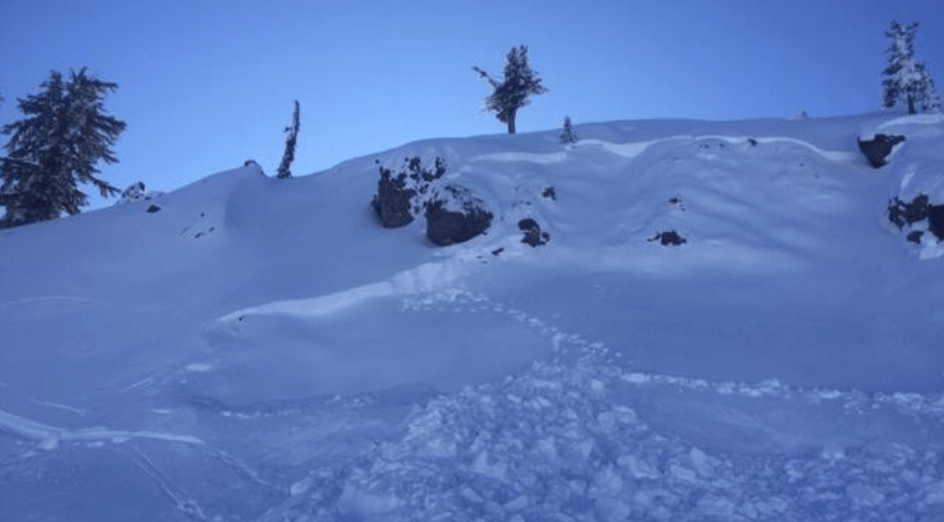 avalanche, california, snowboarder, rescued