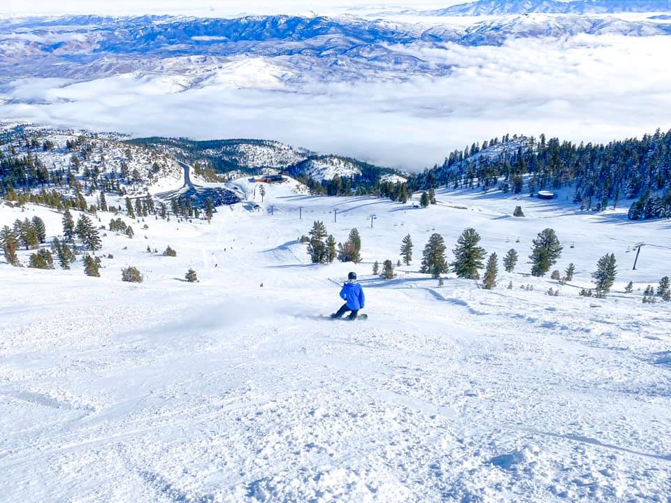 ski mt rose view