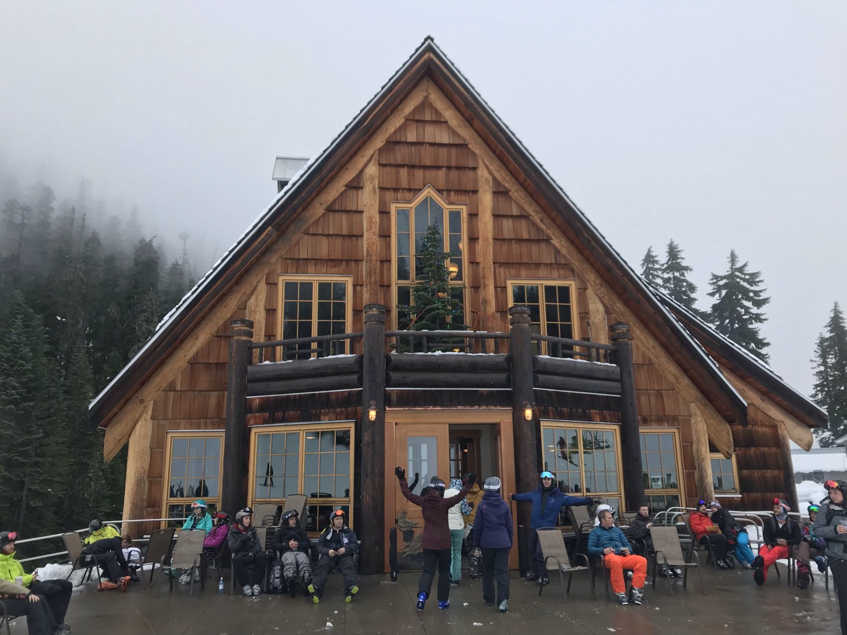 Raven hut Lodge