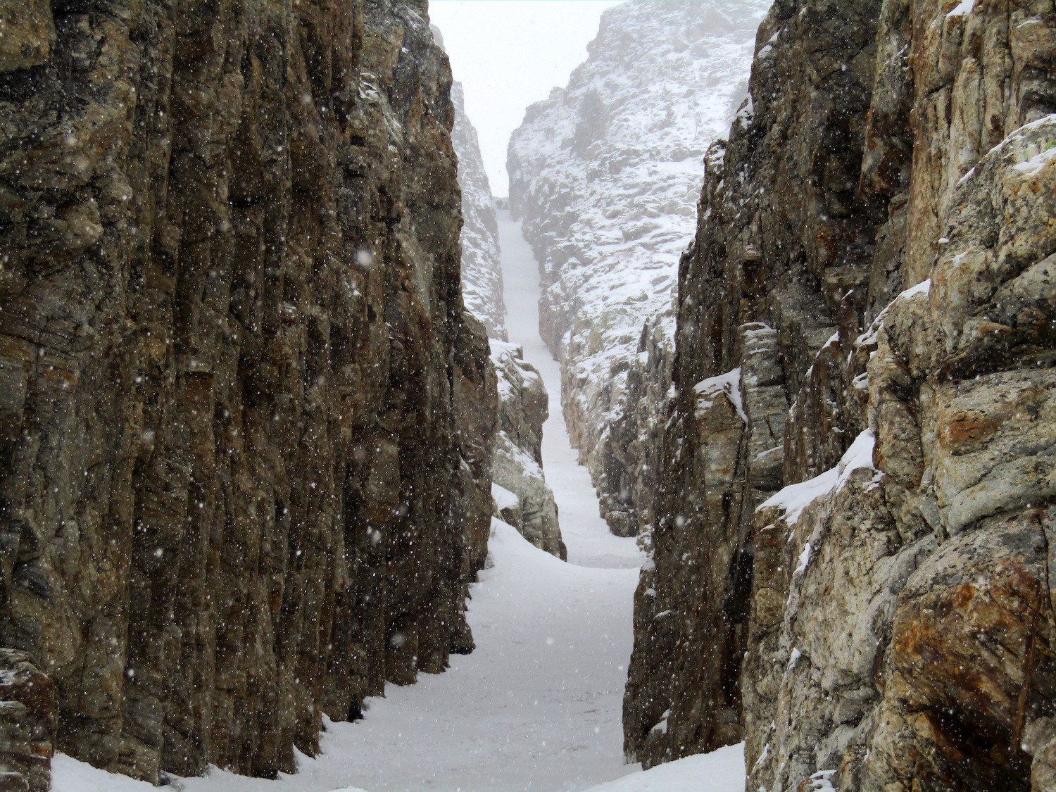 ruby-mountains-nv-report-terminal-cancer-couloir-in-rowdy-conditions