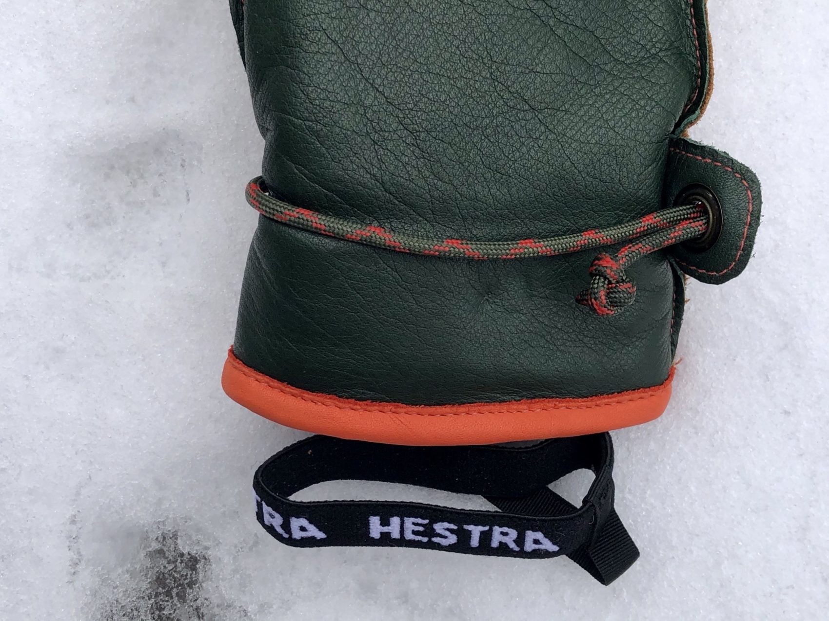 Hestra Wakayama mitten hand strap cuff paracord