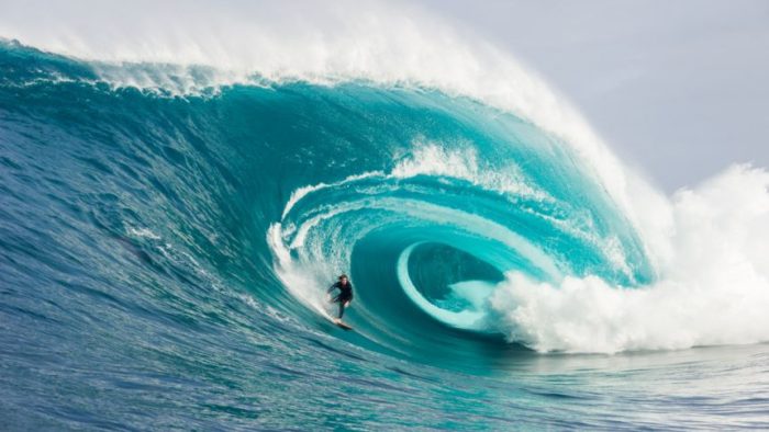 Big wave , the right
