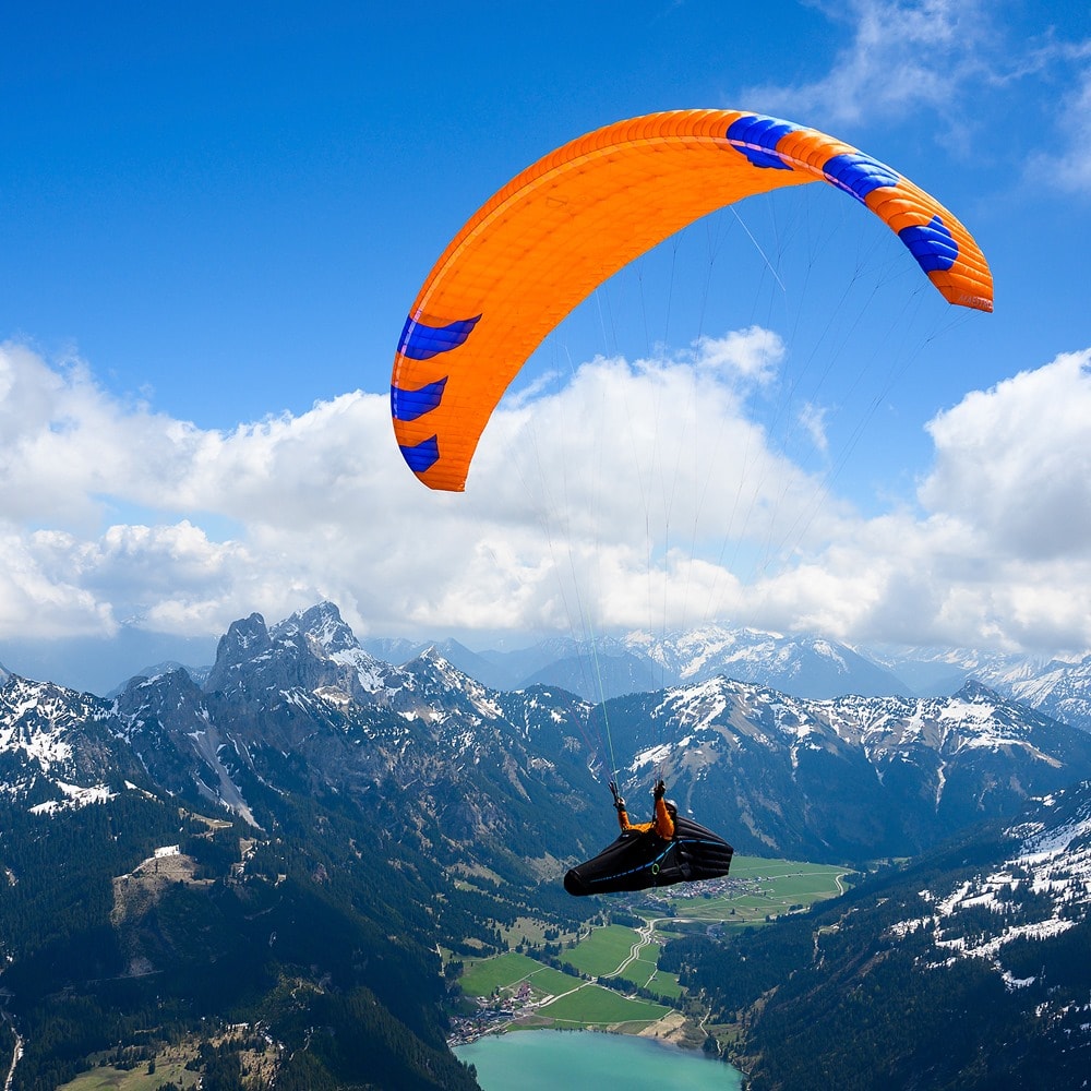 how to fly in the alps from hut to hut, paragliding