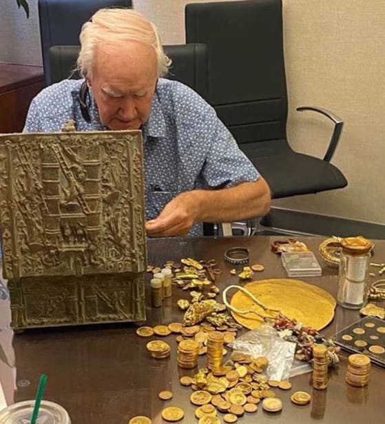 Forrest Fenn's Famed Treasure Chest, a $2 Million Hoard Discovered After a  12-Year Hunt, Is Heading to Auction