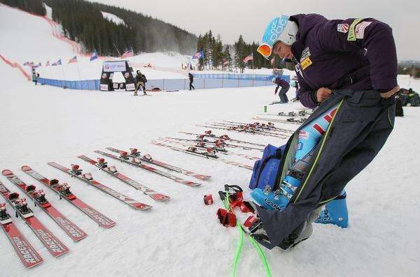 shiffrin trains at copper mountain