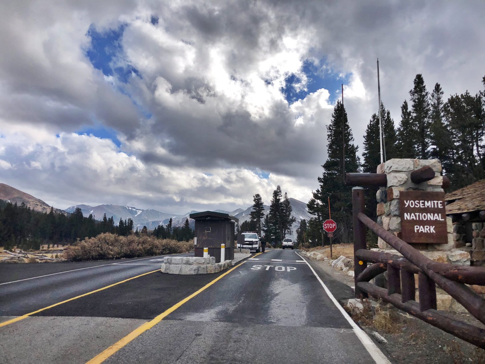 Caltrans Update Says They Hope to Open Tioga Pass, CA, for Memorial Day