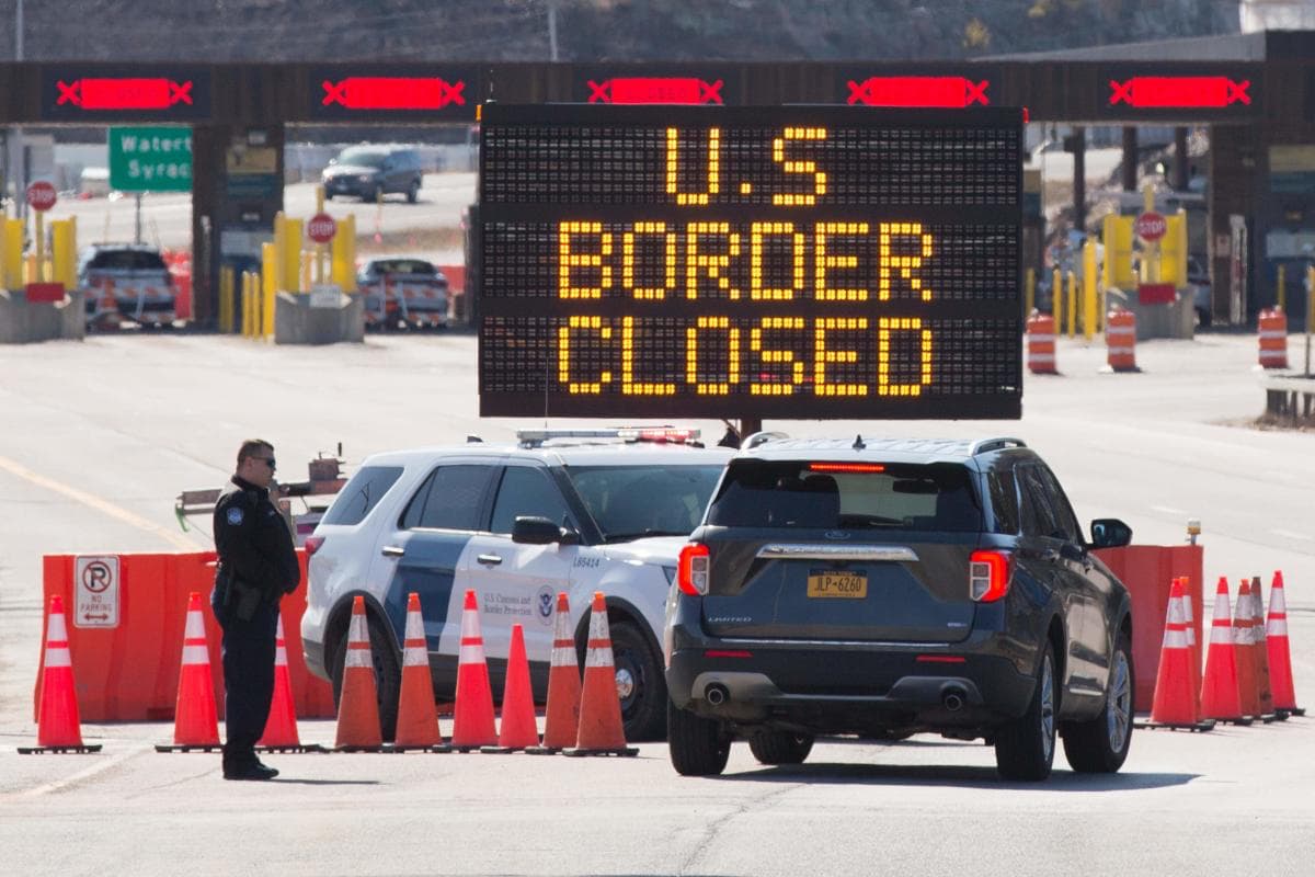 United States, canada, border, remain closed, 