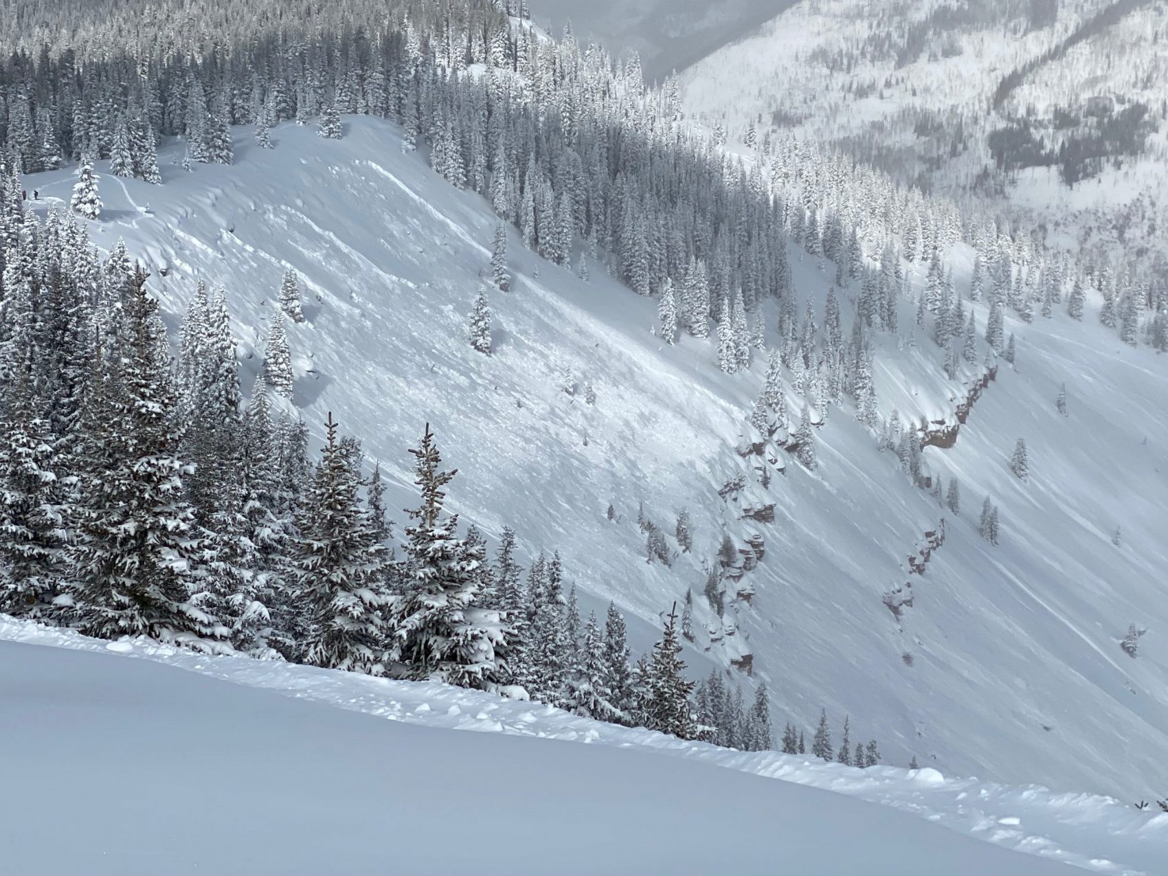 avalanche, vail, colorado