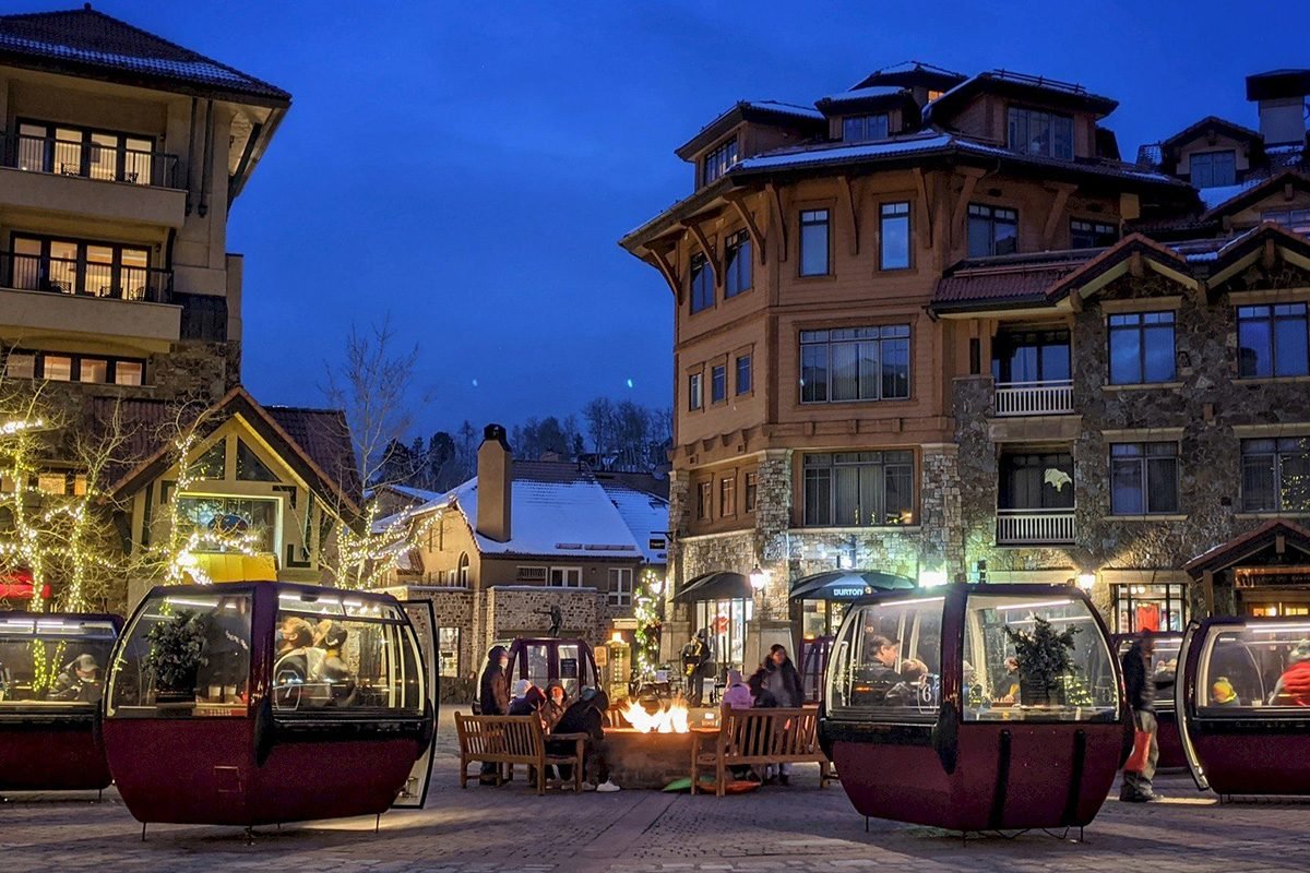 gondola dining cars