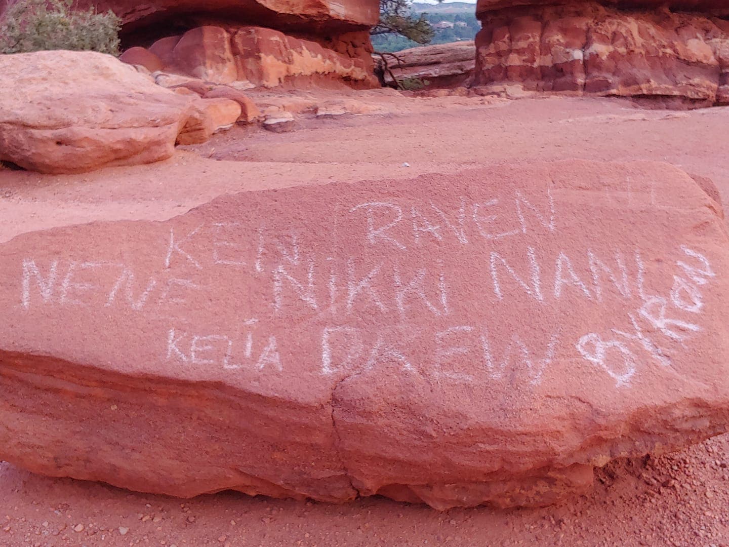 graffiti, garden of the gods, Colorado,