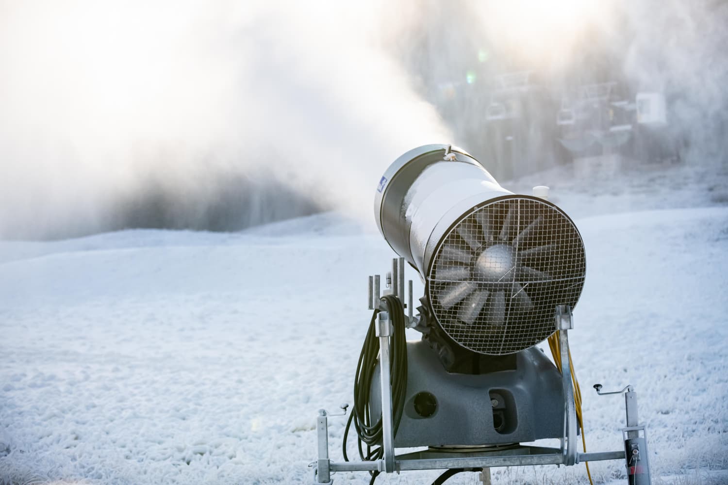 Palisades Tahoe, snowmaking, california