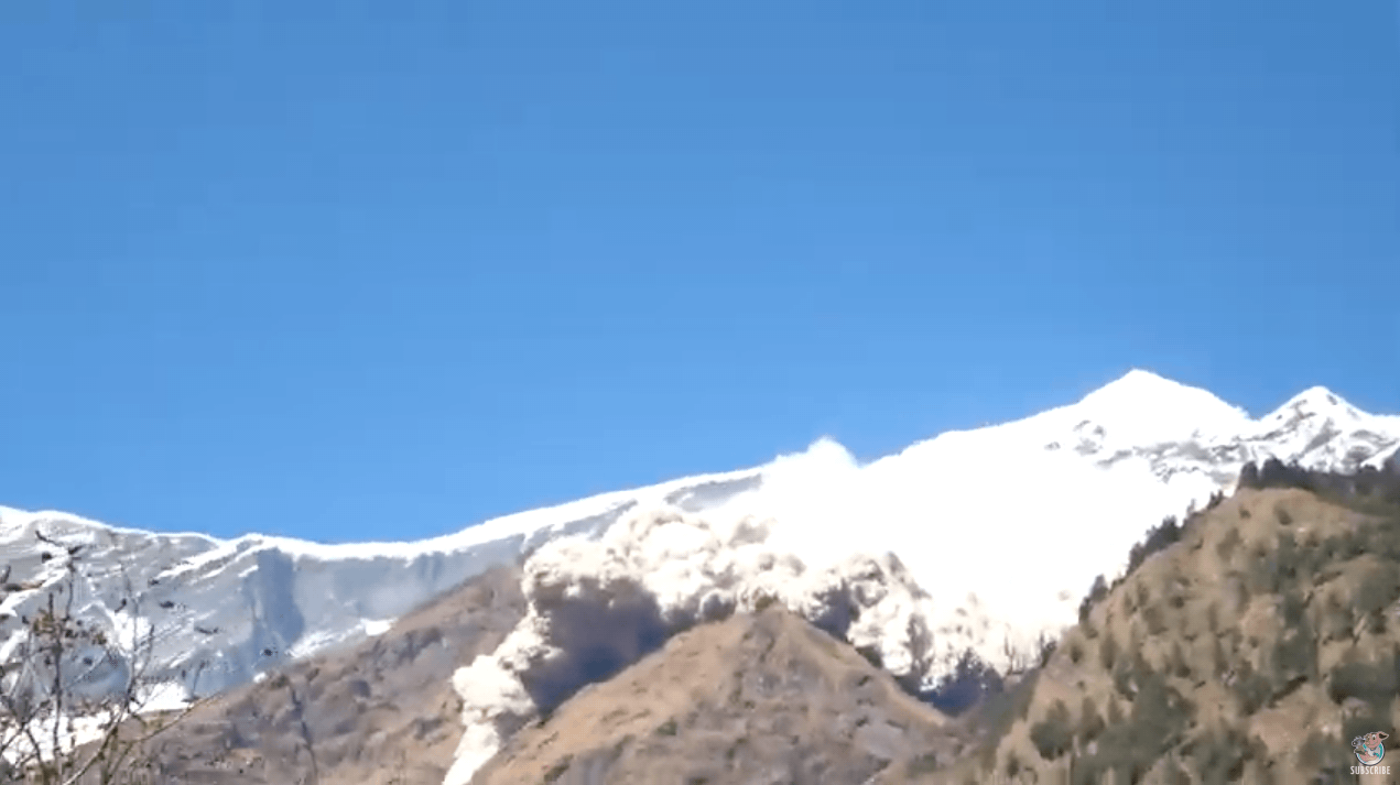 avalanche, nepal,
