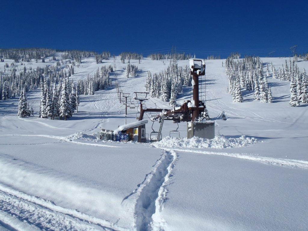 Powder king, snowfall, british columbia