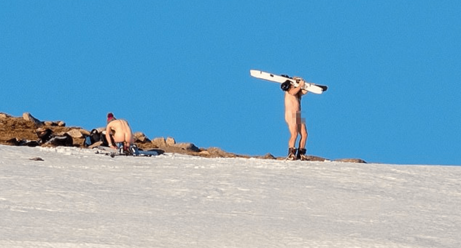 naked skiers, scotland, 