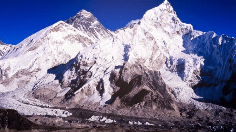 dangerous peak Mt Everest
