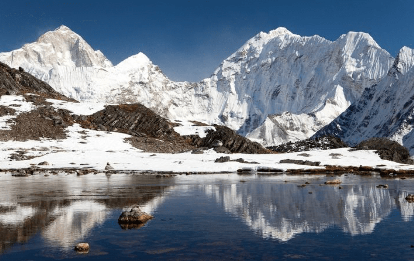 Makalu Peak 