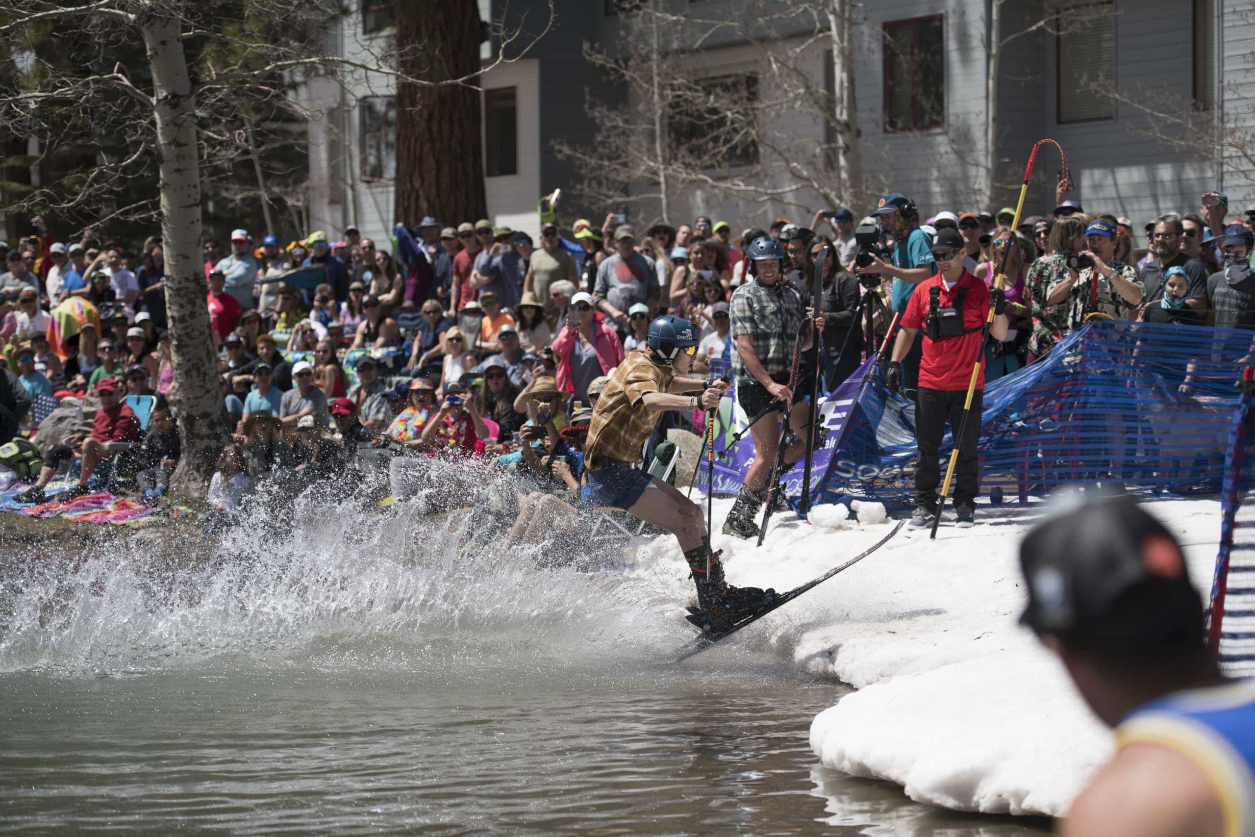 Retro Après Ski Party at Alpine Meadows - Tahoe Quarterly