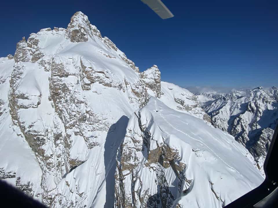 Grand Teton national park, Wyoming, skier stranded, 