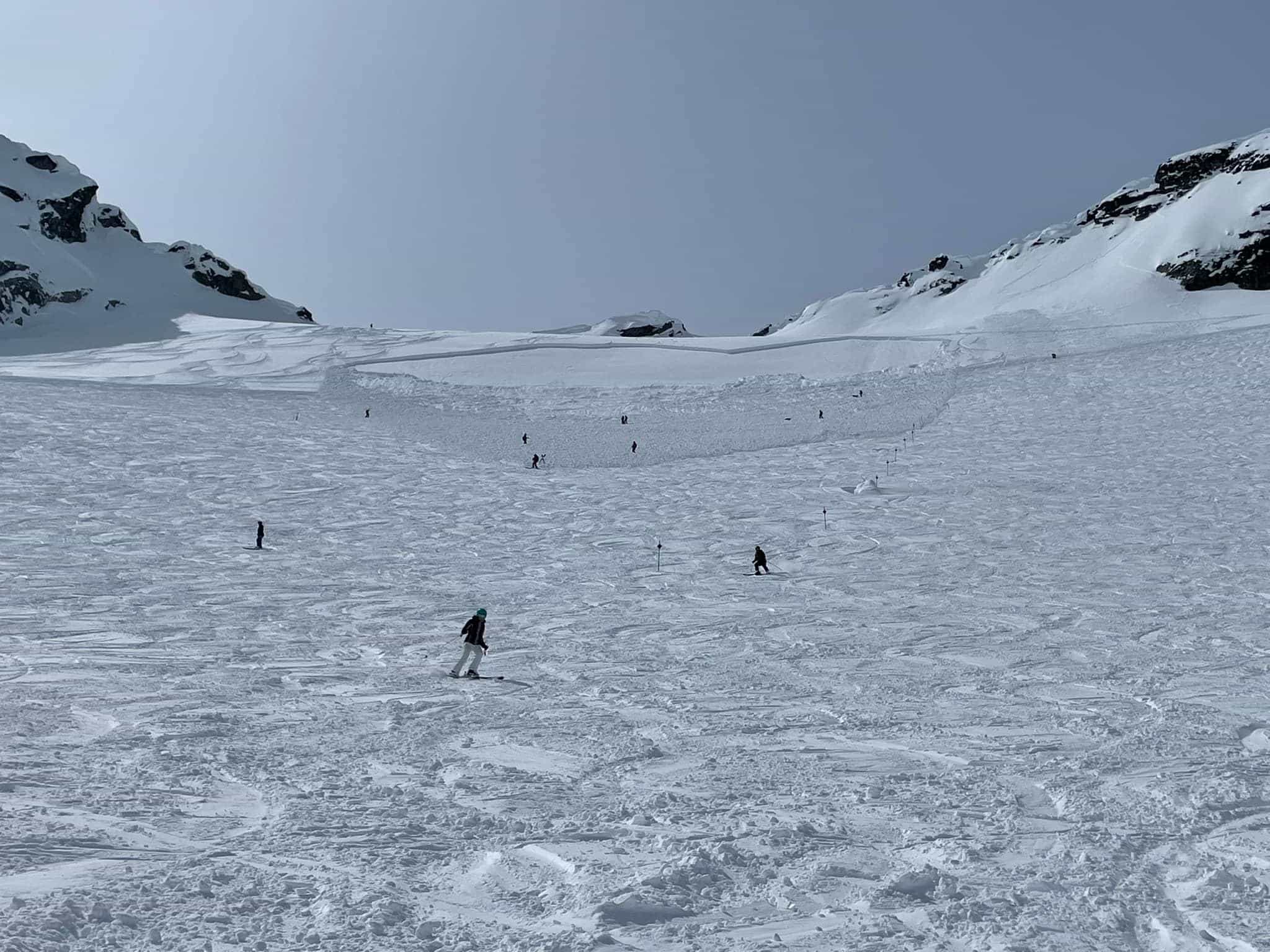 Blackcomb glacier, whistler, avalanche