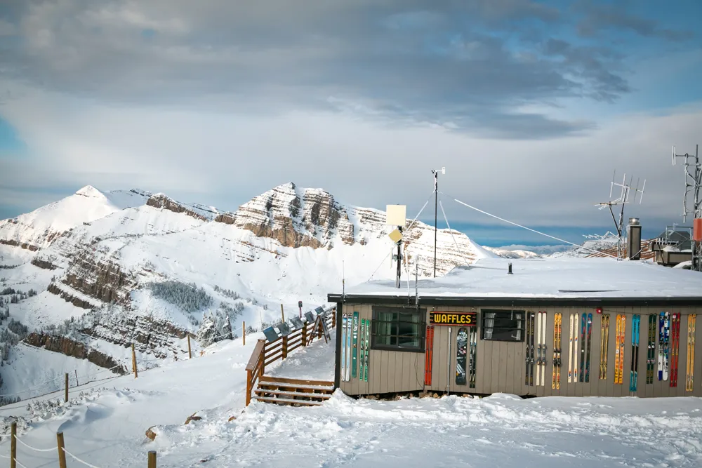 Iconic Corbet’s Cabin Will Be Replaced at Jackson Hole Mountain Resort, WY