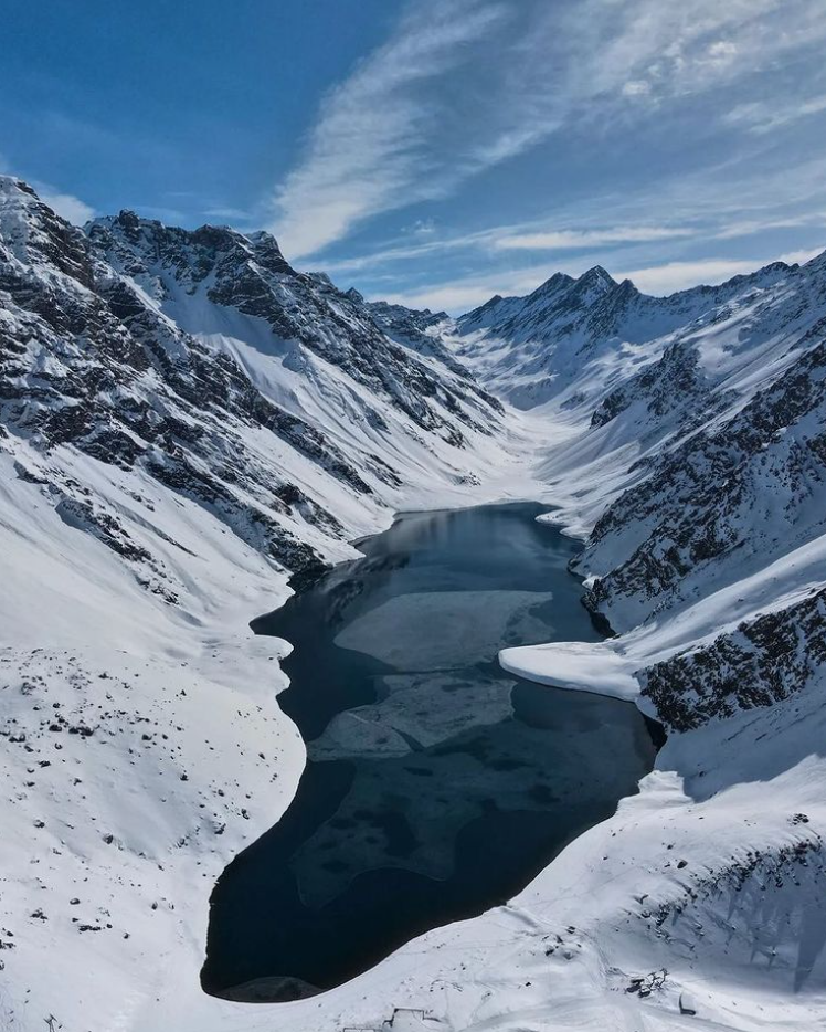 Leyenda del Lago Inca en Ski Portillo, Chile – SnowBrains