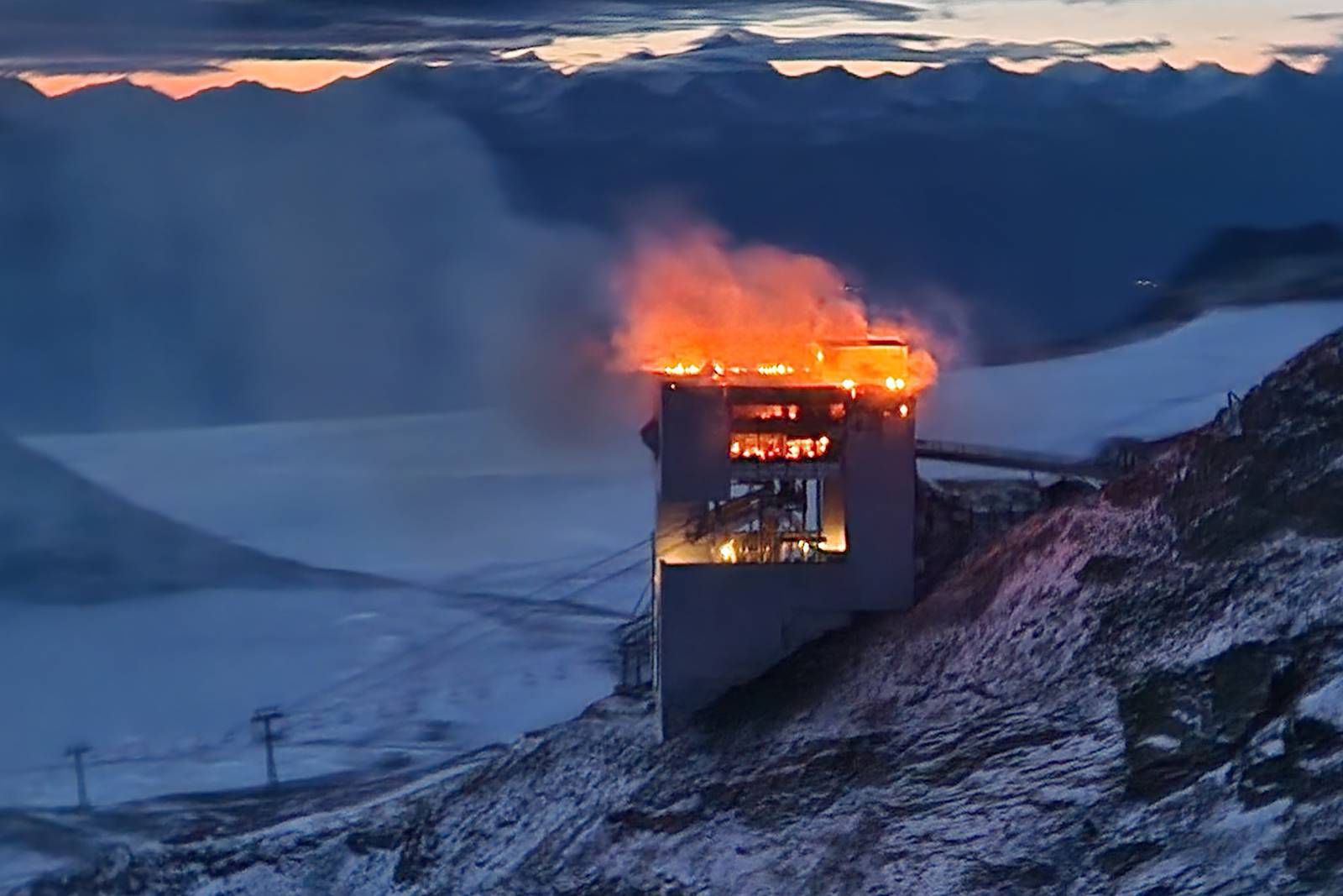 Fire Engulfs Gondola Station At Summit of Glacier 3000, Switzerland ...