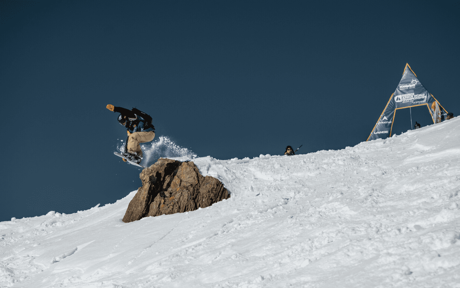 Tavo with a picture perfect melon grab on the first air of his 2022 championship winning