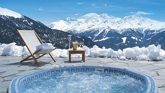 Win a Luxury Ski Weekend!