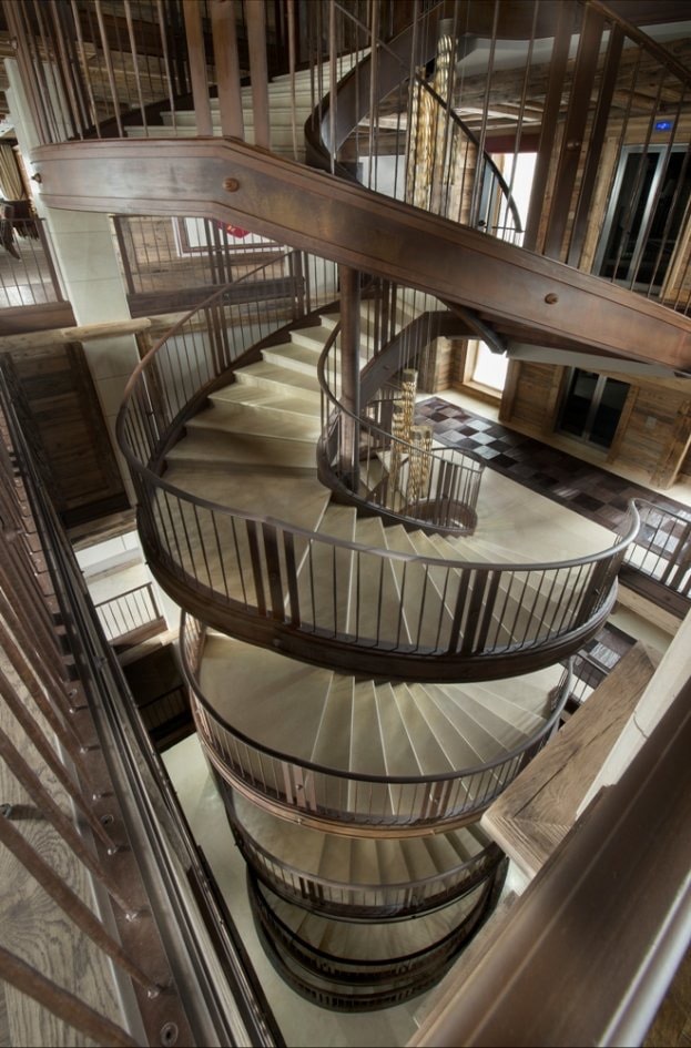 Spiral staircase