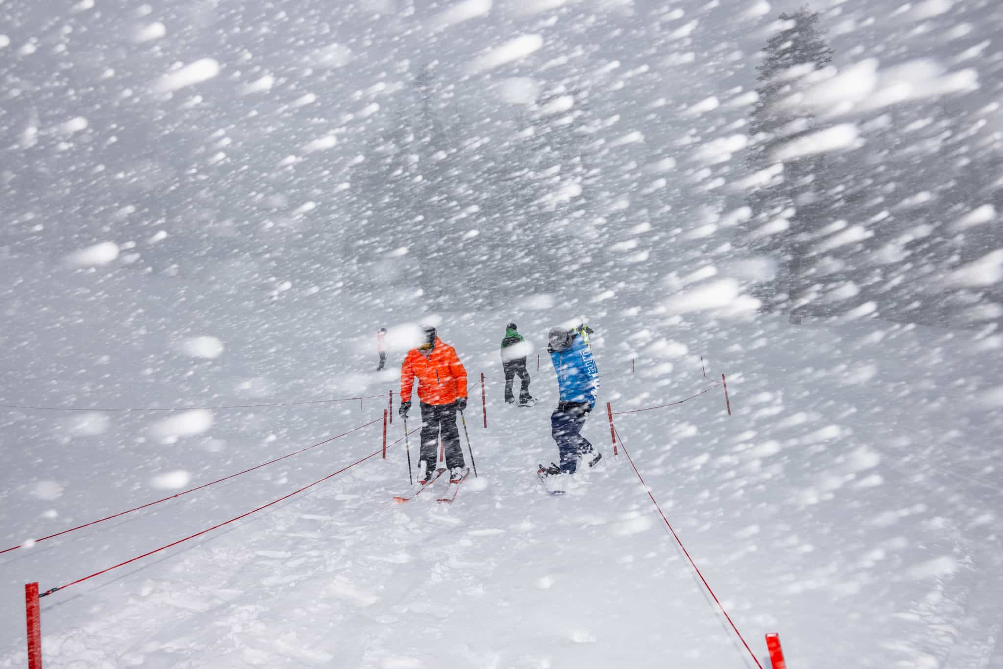 Mammoth Mouhtain, California, snowfall,