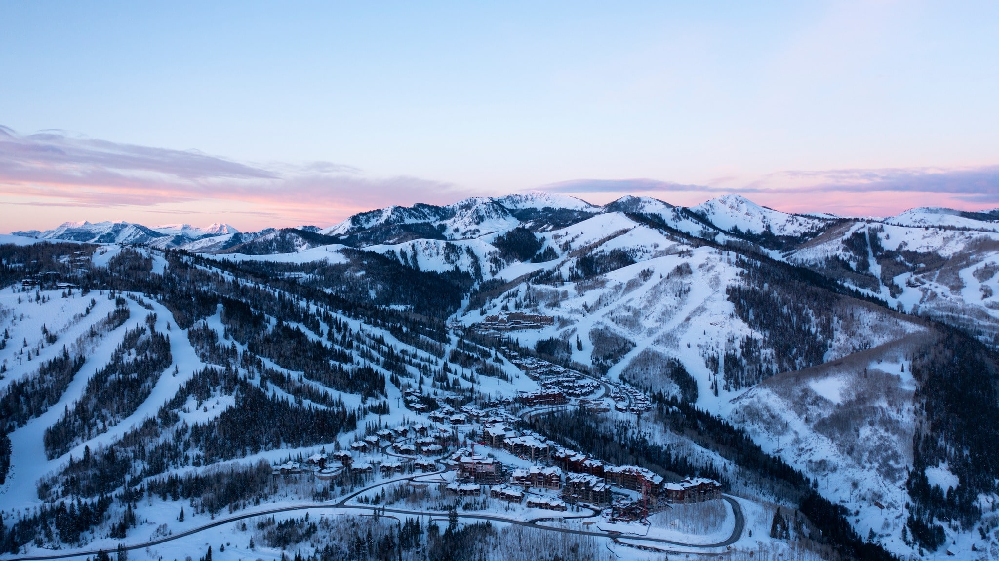Ski town housing issue. Deer Valley Passes to Homeowners Willing to House Employees 