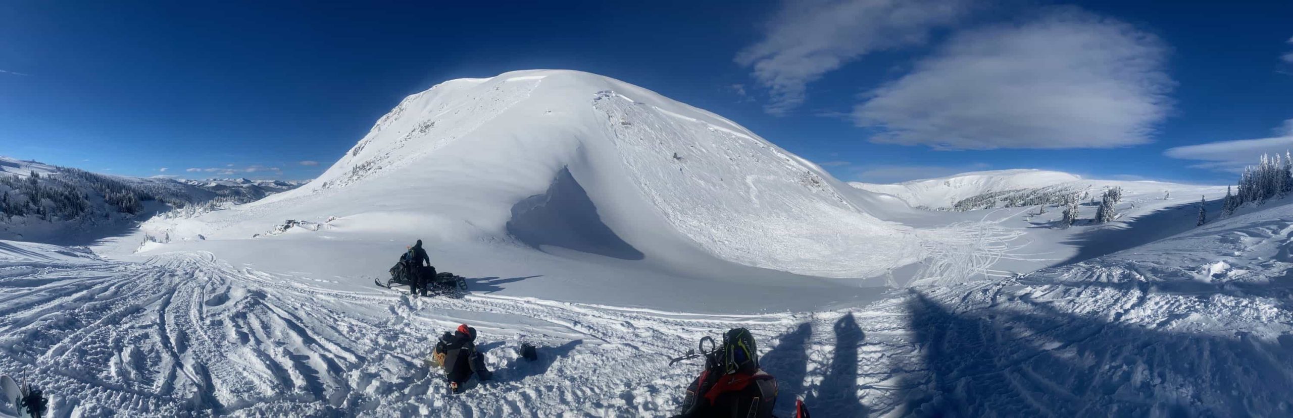 avalanche, snowmobilers, colorado