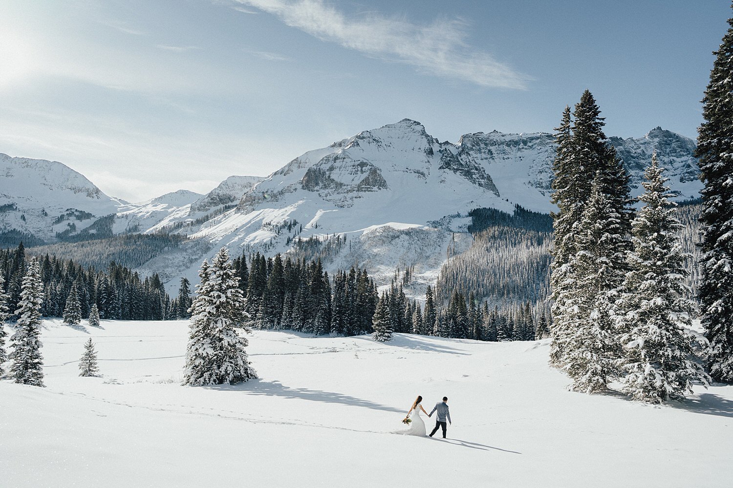 Ski wedding