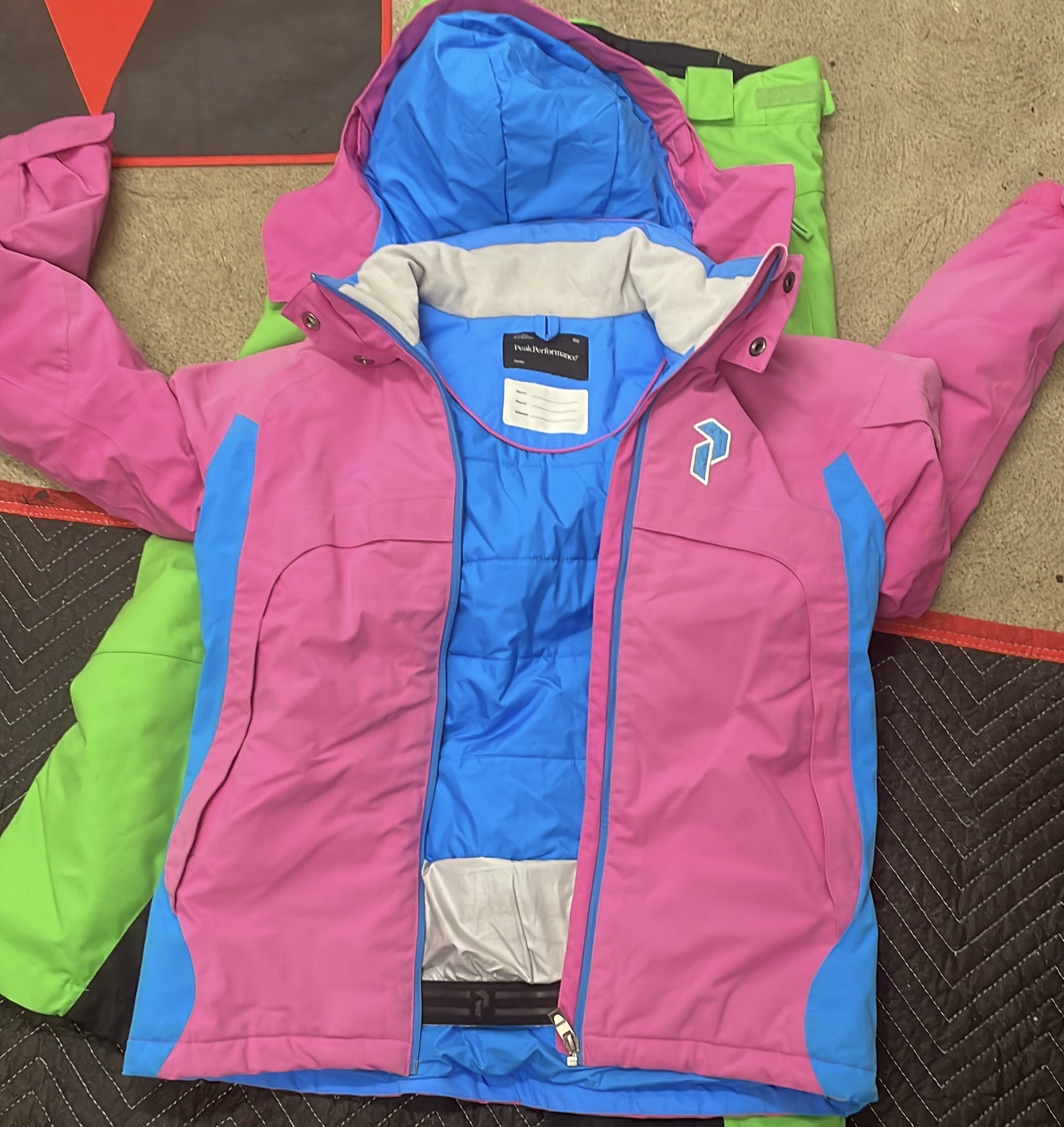 Should You Wash Ski Jackets? If So, How Often?