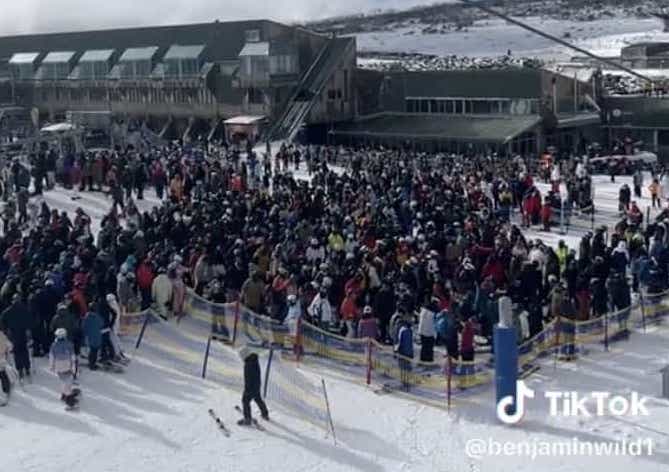 Perisher resort lift lines australia vail resorts