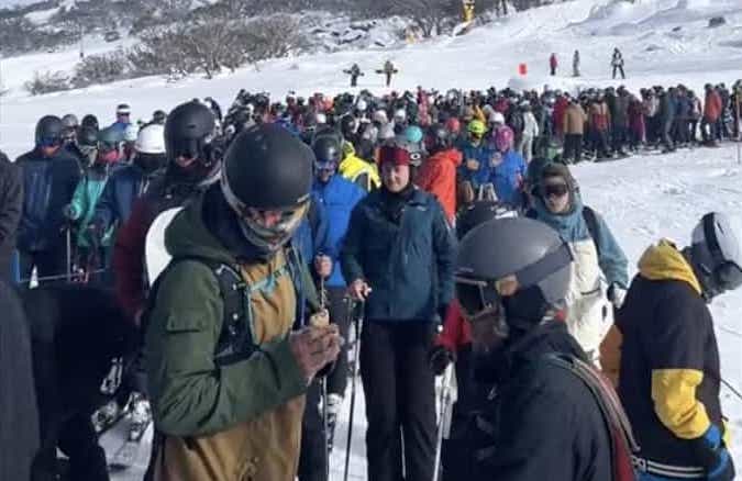 Perisher resort lift lines australia vail resorts